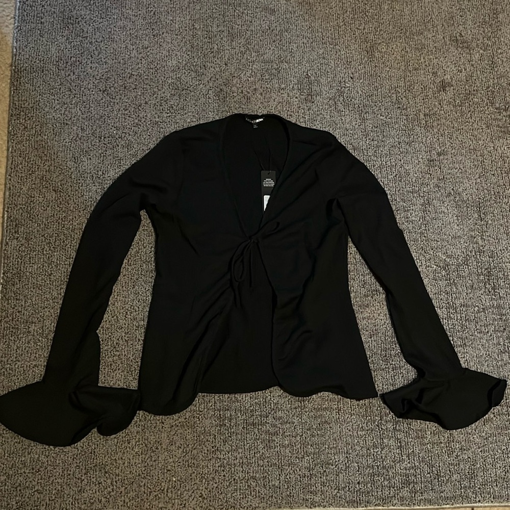Women’s tie front long sleeve top